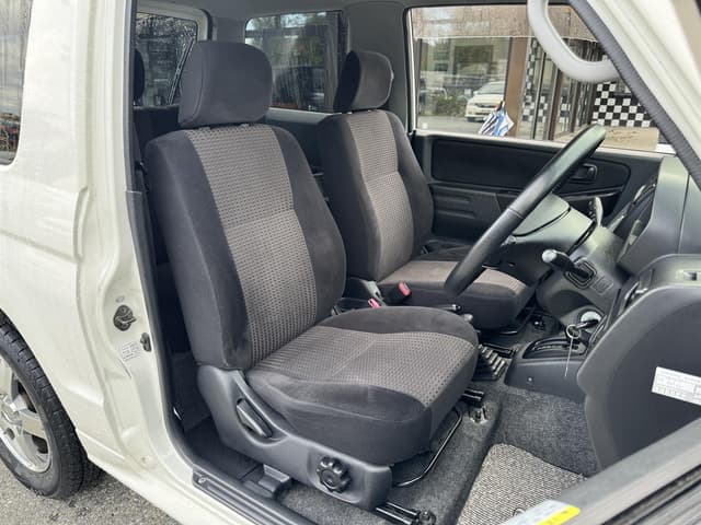 2004 Mitsubishi Pajero Mini JDM car for sale — photo 9 of 18
