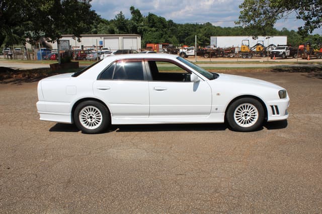 2000 Nissan Skyline JDM car for sale — photo 2 of 25