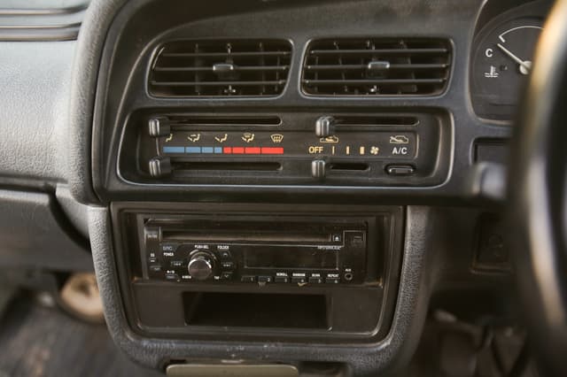 1997 Suzuki Carry JDM car for sale — photo 6 of 6