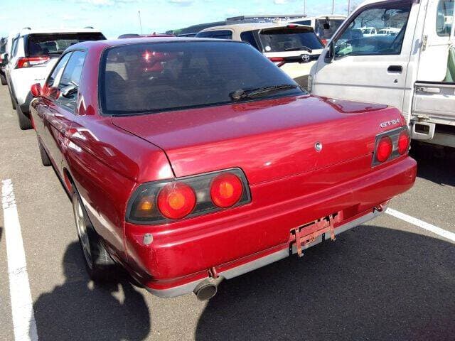1990 Nissan Skyline JDM car for sale — photo 2 of 8