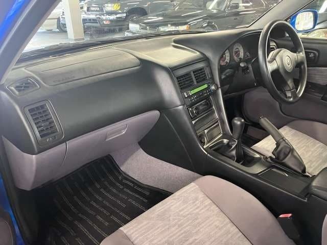 2000 Nissan Skyline JDM car for sale — photo 11 of 22