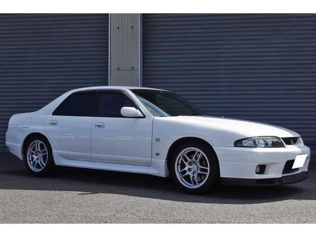 1998 Nissan Skyline JDM car for sale — photo 7 of 14