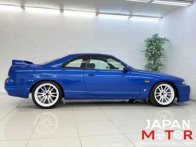 1998 Nissan Skyline JDM car for sale — photo 2 of 9
