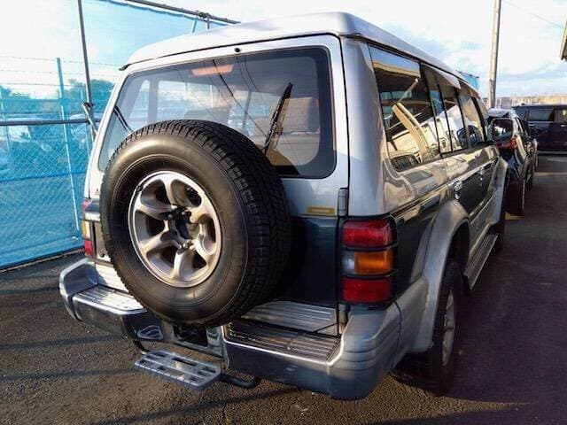 1993 Mitsubishi Pajero JDM car for sale — photo 5 of 8