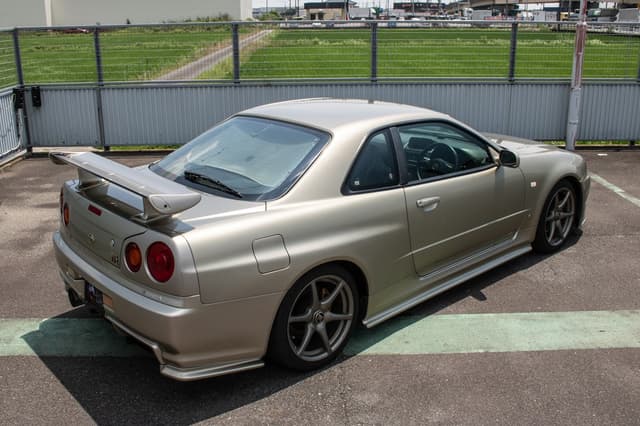 2001 Nissan Skyline JDM car for sale — photo 18 of 25