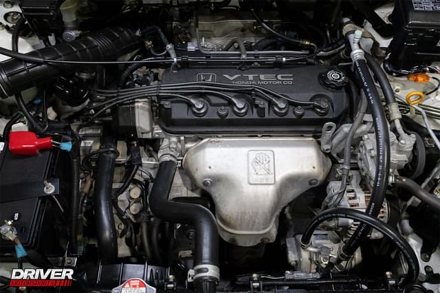2000 Honda Odyssey JDM car for sale — photo 4 of 25