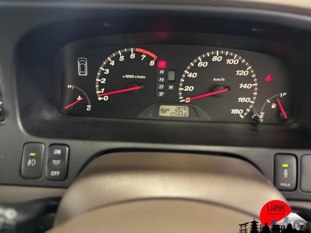2000 Honda Odyssey JDM car for sale — photo 11 of 24