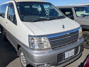 2001 Nissan Elgrand JDM car for sale