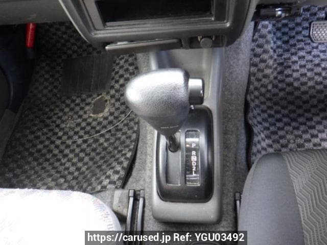 1998 Suzuki Jimny JDM car for sale — photo 20 of 25