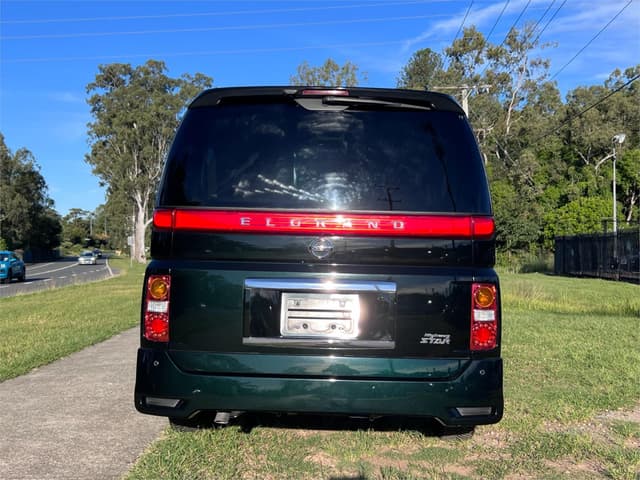2007 Nissan Elgrand JDM car for sale — photo 7 of 16