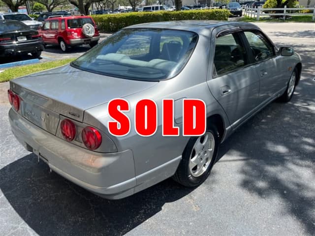 1997 Nissan Skyline JDM car for sale — photo 7 of 16