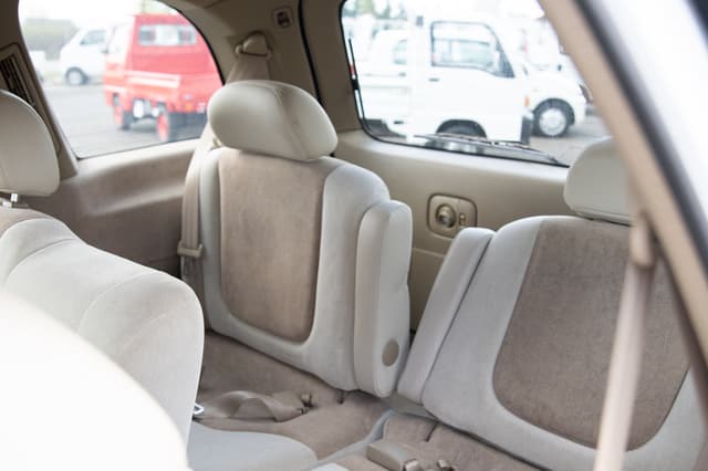 2001 Nissan Presage JDM car for sale — photo 12 of 15