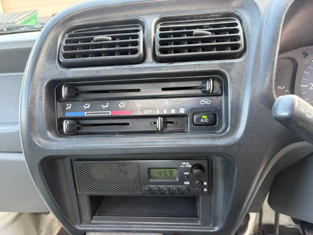 1999 Suzuki Carry JDM car for sale — photo 22 of 25