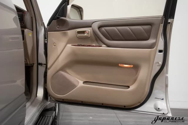 1998 Toyota Land Cruiser JDM car for sale — photo 20 of 25