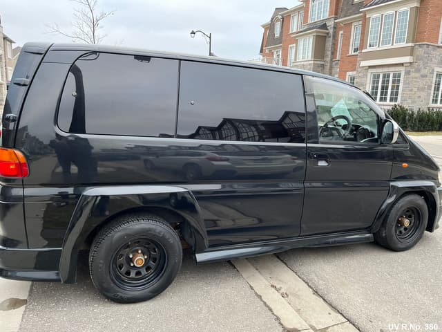 1998 Mitsubishi Delica JDM car for sale — photo 10 of 25