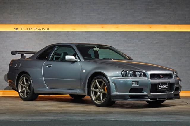 2002 Nissan Skyline JDM car for sale — photo 3 of 25