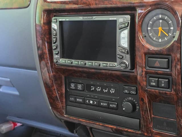 2001 Toyota Land Cruiser Prado JDM car for sale — photo 16 of 25