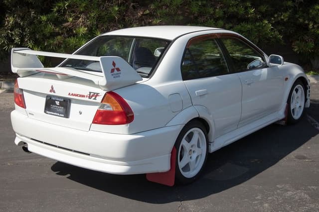 1999 Mitsubishi Lancer Evolution JDM car for sale — photo 9 of 25