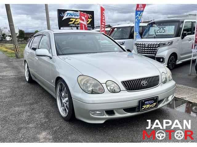 2001 Toyota Aristo JDM car for sale — photo 2 of 9