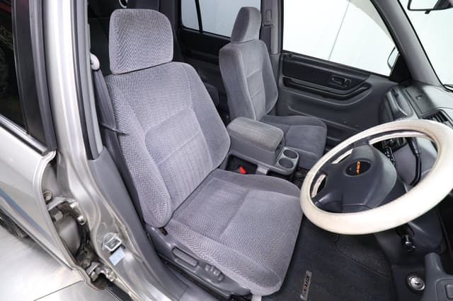1997 Honda CR-V JDM car for sale — photo 17 of 25
