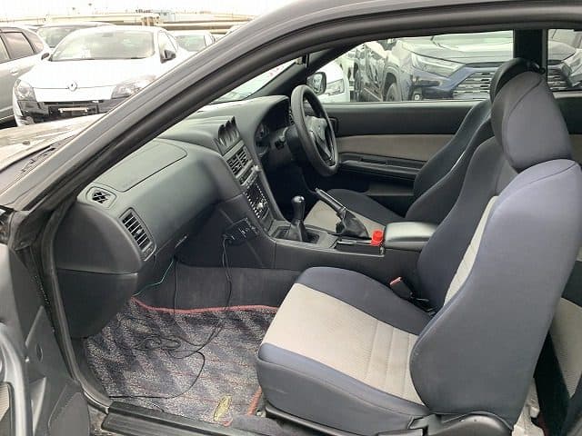 1998 Nissan Skyline JDM car for sale — photo 11 of 12