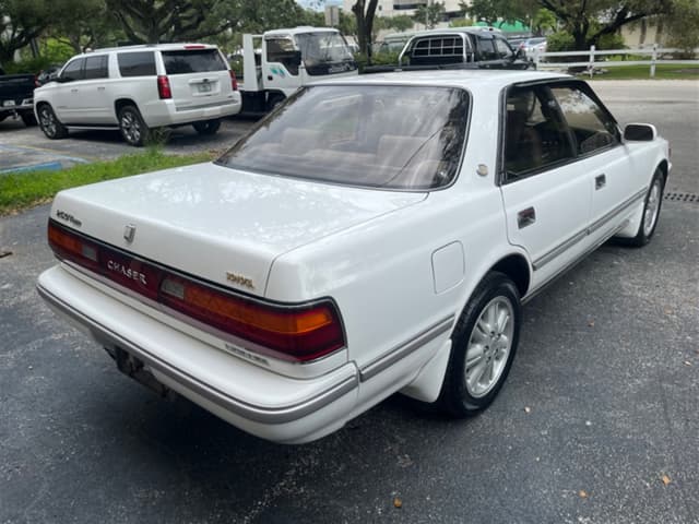 1991 Toyota Chaser JDM car for sale — photo 7 of 17