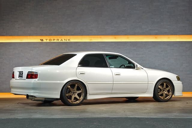 1999 Toyota Chaser JDM car for sale — photo 7 of 25