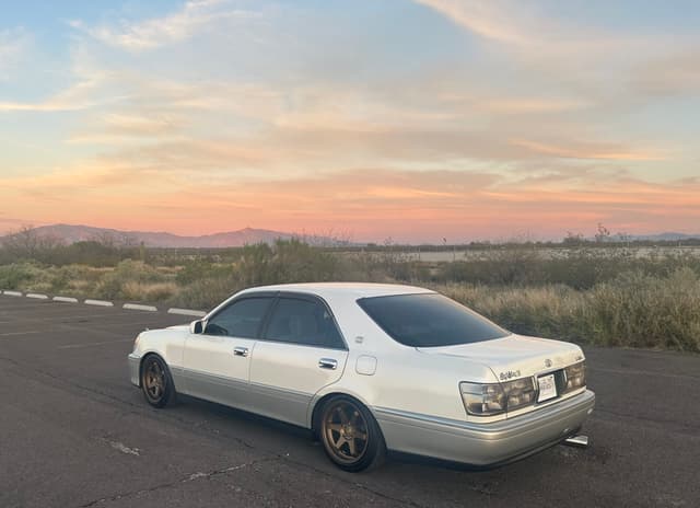 2000 Toyota Crown JDM car for sale — photo 6 of 25