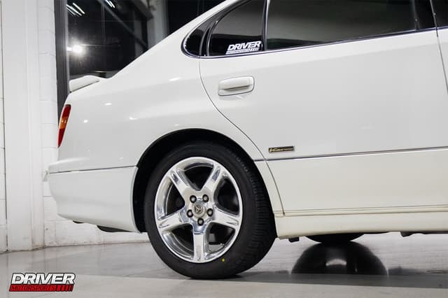 1998 Toyota Aristo JDM car for sale — photo 24 of 25