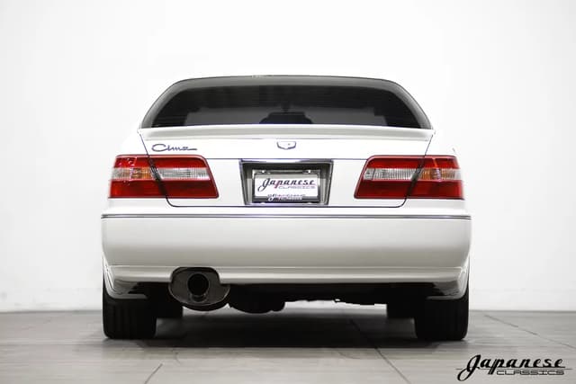 1997 Nissan Cima JDM car for sale — photo 7 of 25