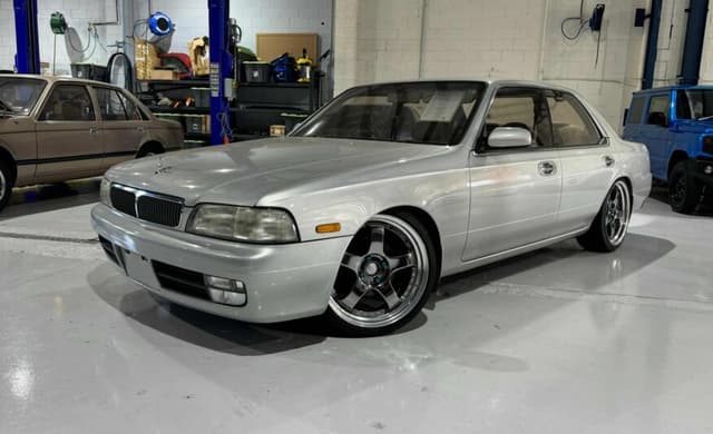 1995 Nissan Laurel JDM car for sale — photo 7 of 10