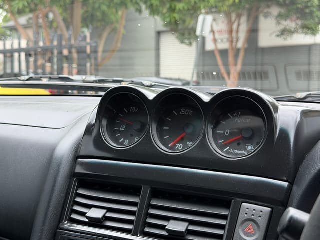 1998 Nissan Skyline JDM car for sale — photo 5 of 25