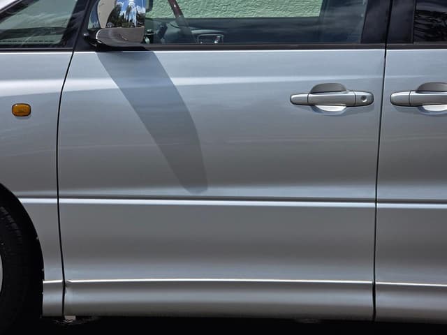 2000 Toyota Estima JDM car for sale — photo 4 of 25