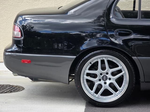 1994 Toyota Aristo JDM car for sale — photo 7 of 25