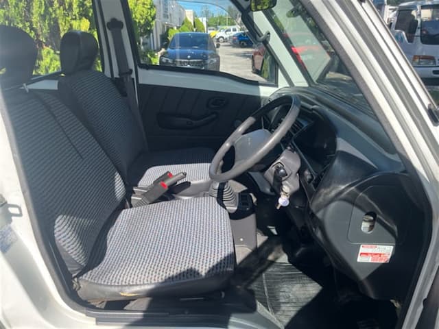 1995 Mazda Scrum JDM car for sale — photo 11 of 18