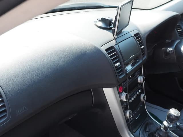 2005 Subaru Legacy JDM car for sale — photo 16 of 25