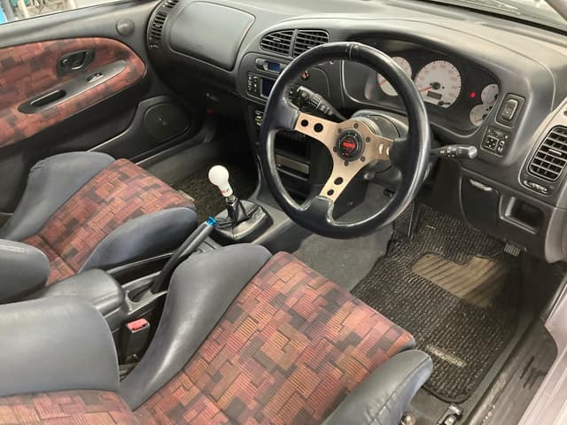 1996 Mitsubishi Lancer Evolution JDM car for sale — photo 9 of 24