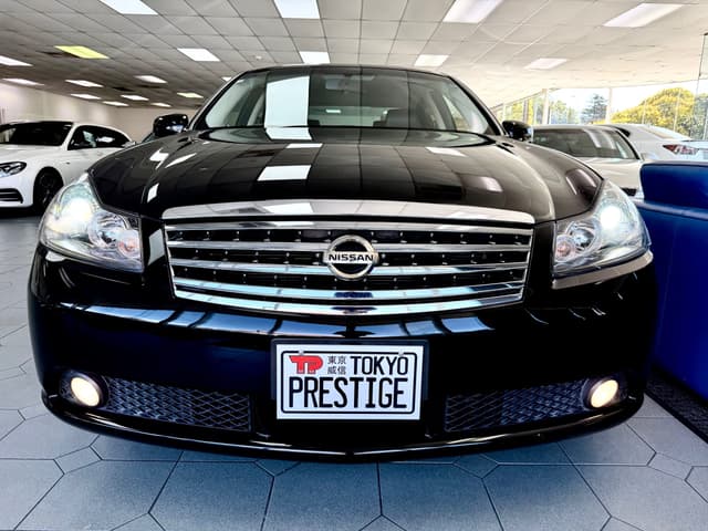 2007 Nissan Fuga JDM car for sale — photo 2 of 5
