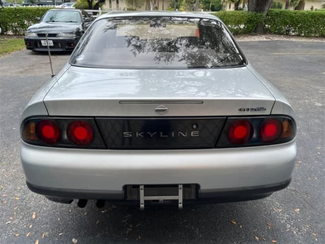 1994 Nissan Skyline JDM car for sale — photo 6 of 16