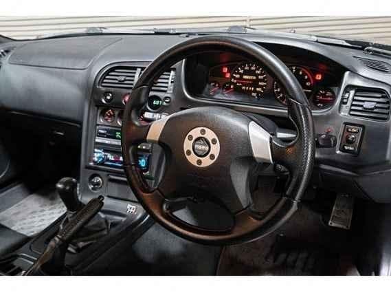 1998 Nissan Skyline JDM car for sale — photo 6 of 17