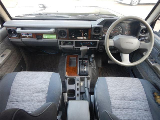 1993 Toyota Land Cruiser JDM car for sale — photo 16 of 25