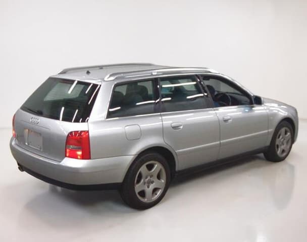 2001 Audi A4 Avant JDM car for sale — photo 3 of 6
