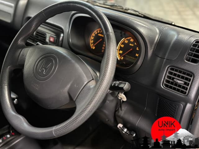 2001 Honda Vamos JDM car for sale — photo 10 of 25