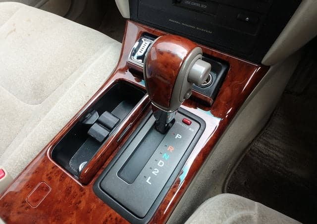 2001 Toyota Crown JDM car for sale — photo 2 of 6
