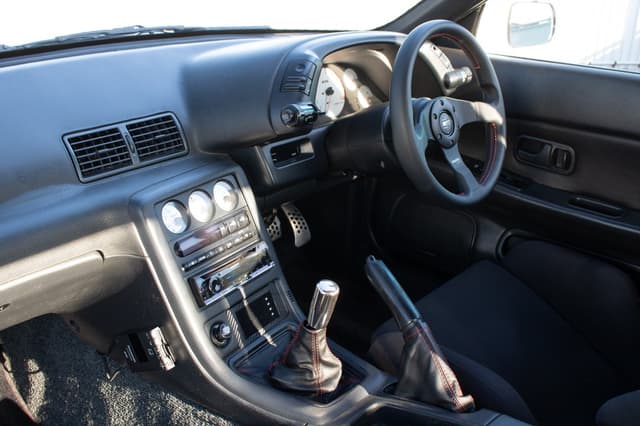 1994 Nissan Skyline JDM car for sale — photo 22 of 25