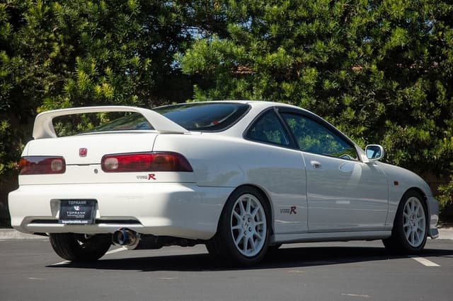 1999 Honda Integra JDM car for sale — photo 9 of 25