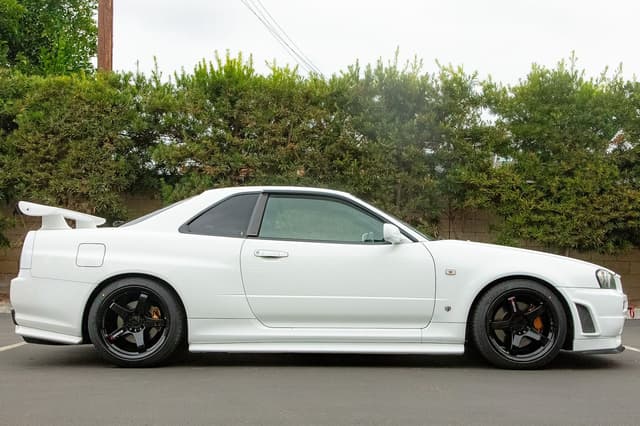 1999 Nissan Skyline JDM car for sale — photo 13 of 25