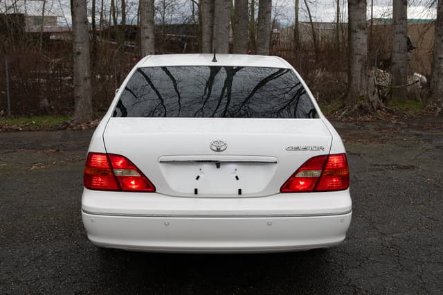 2001 Toyota Celsior JDM car for sale — photo 5 of 15