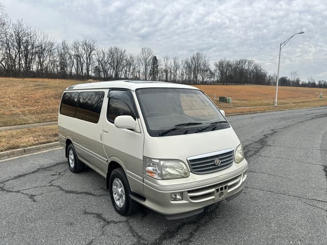 1999 Toyota HiAce JDM car for sale — photo 9 of 20