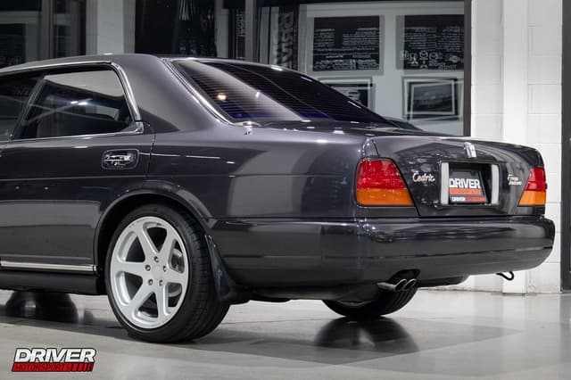 1993 Nissan Cedric JDM car for sale — photo 25 of 25